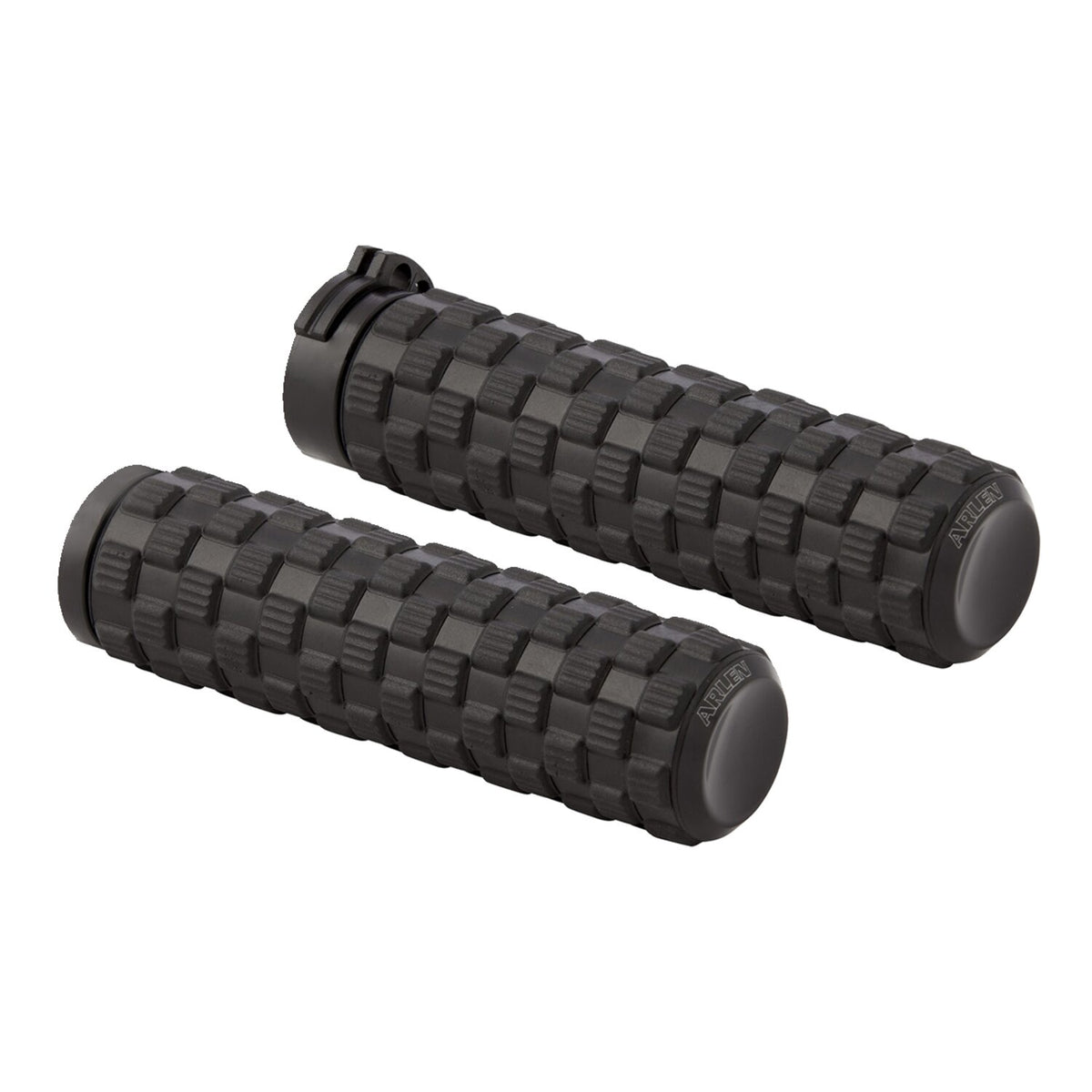 Arlen Ness, Air Trax grips. Black end caps