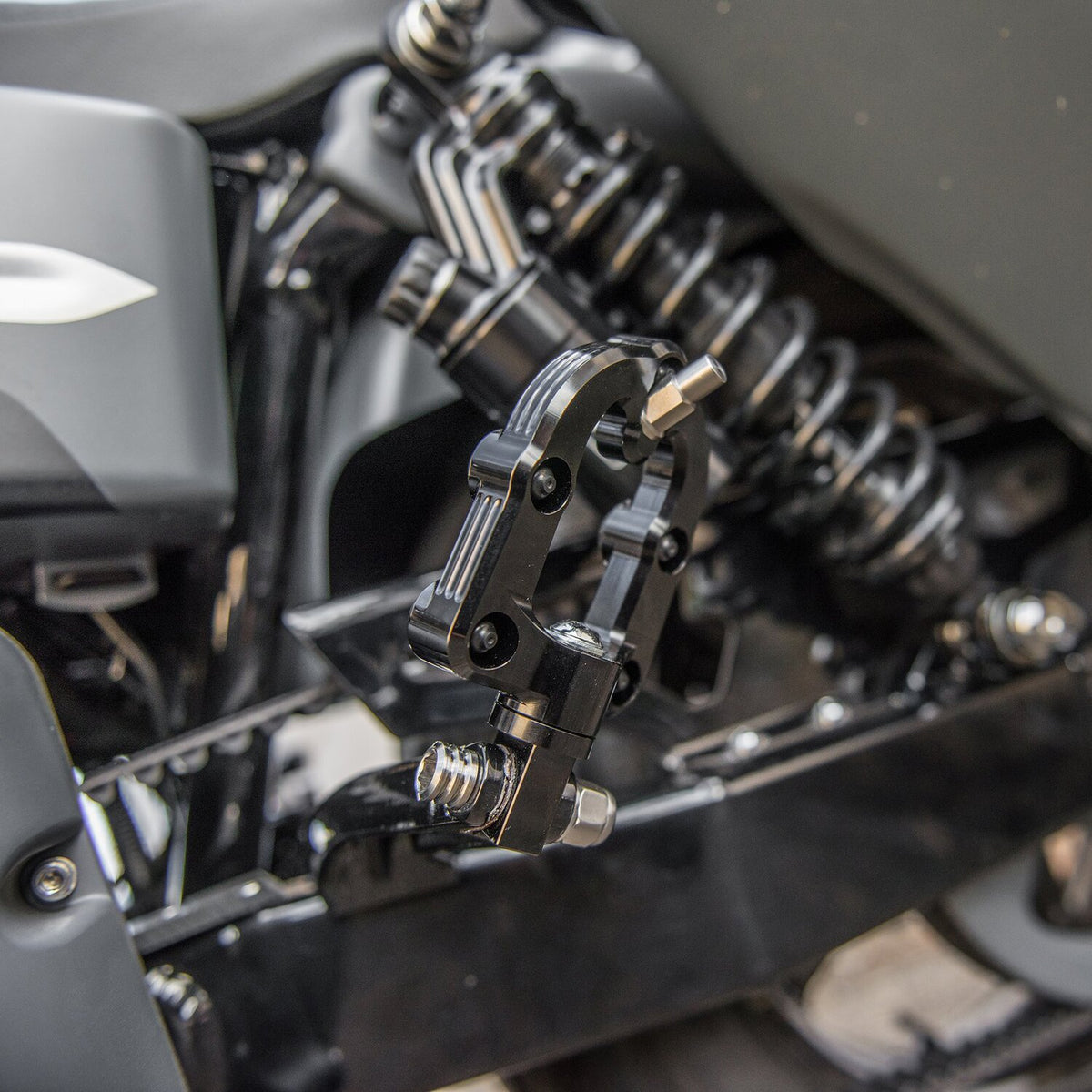 Arlen Ness, MX foot pegs. Black