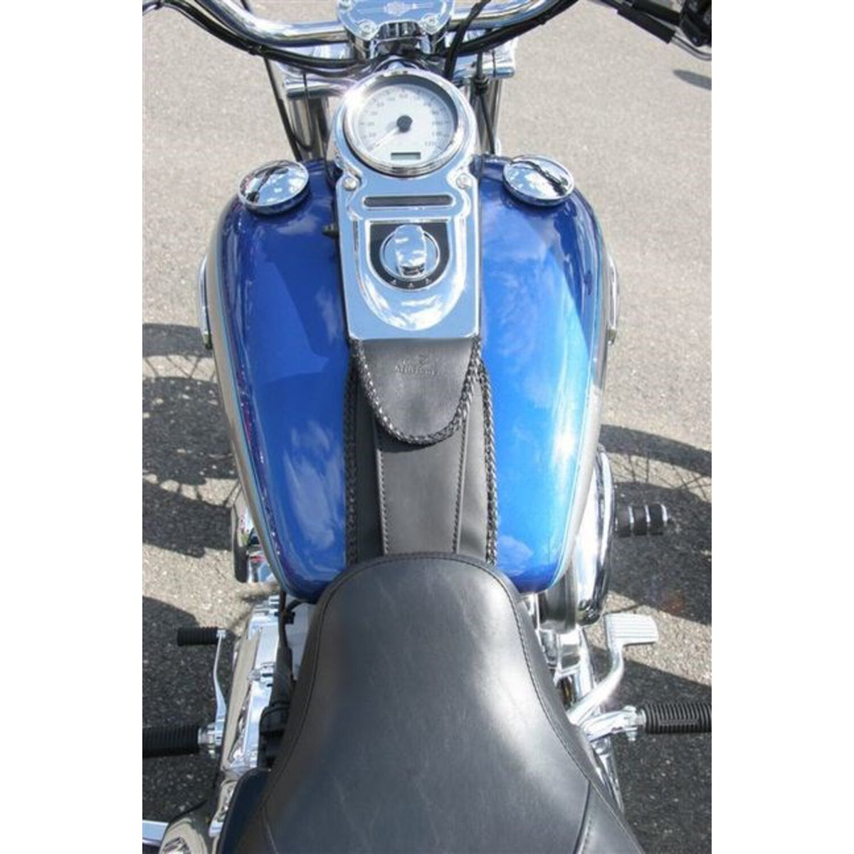 Mustang, tank bib (dash panel). With pouch