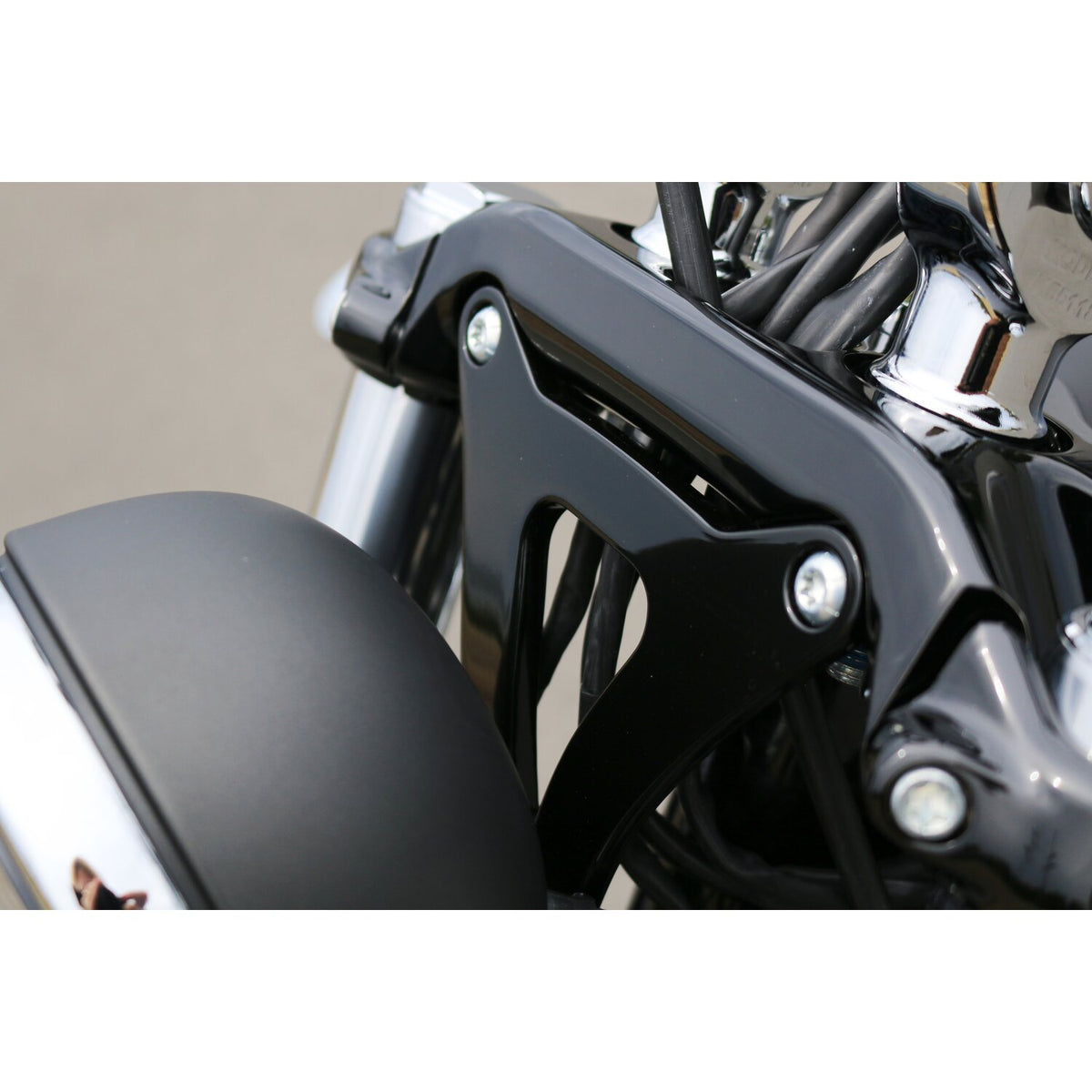Kodlin, M8 Breakout headlamp conversion bracket. Black