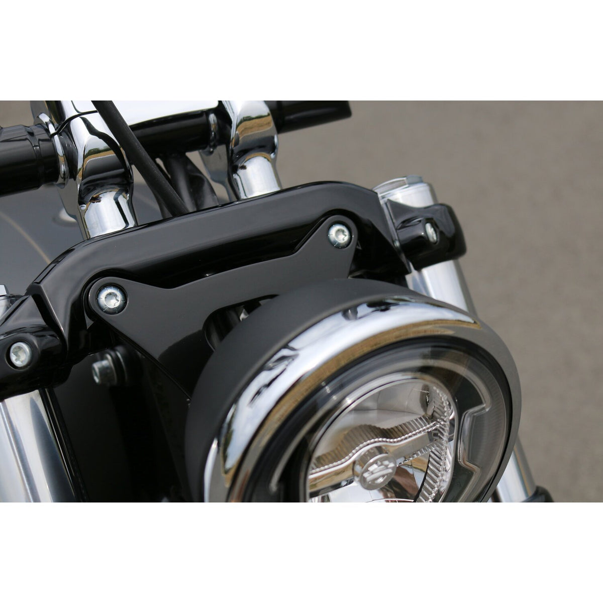 Kodlin, M8 Breakout headlamp conversion bracket. Black