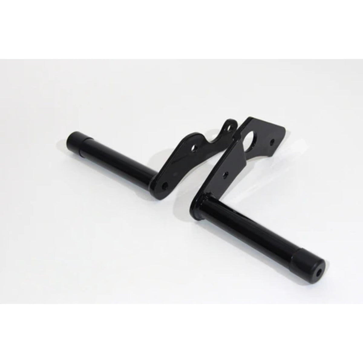 Dominator, Clubstyle crash bar set rear. M8 Softail. Black
