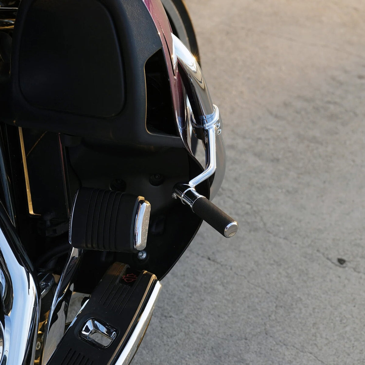 Arlen Ness, forged highway peg mounts. With pegs. Chrome