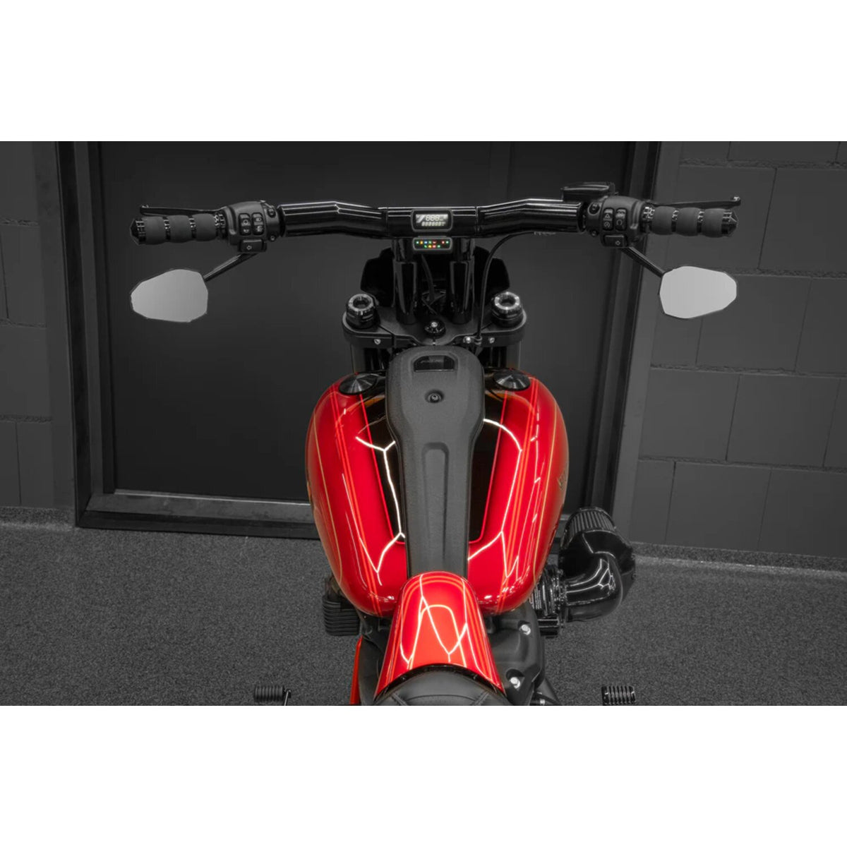 Killer Custom, 'Back Saver' Raked T-Bar Mega handlebar 4"
