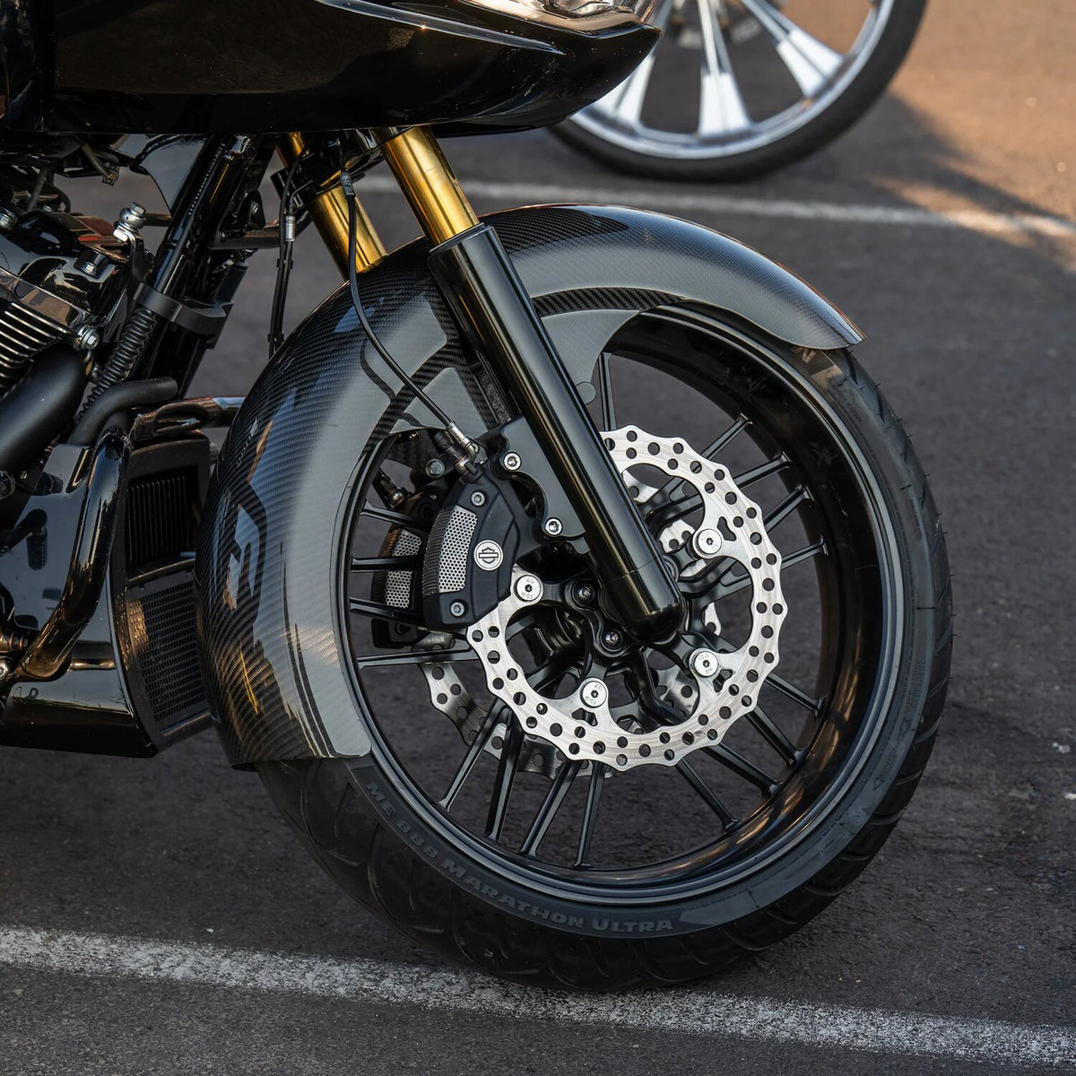 Arlen Ness, carbon fiber Rapper front fender. Fat 21