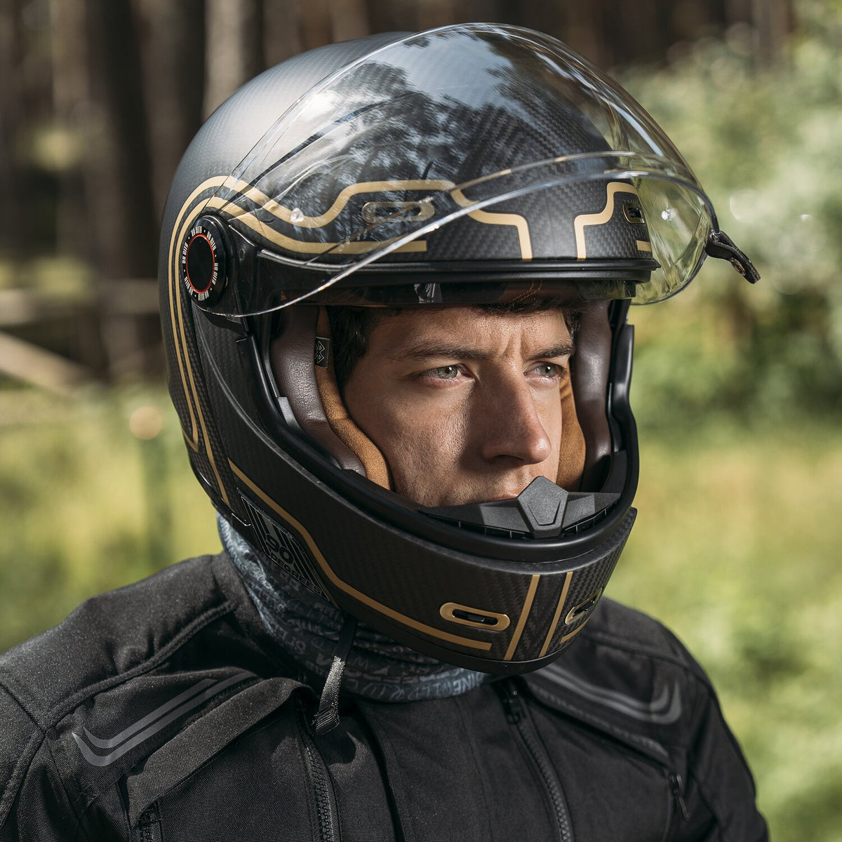 By City 90 Degrees Carbon helmet gold