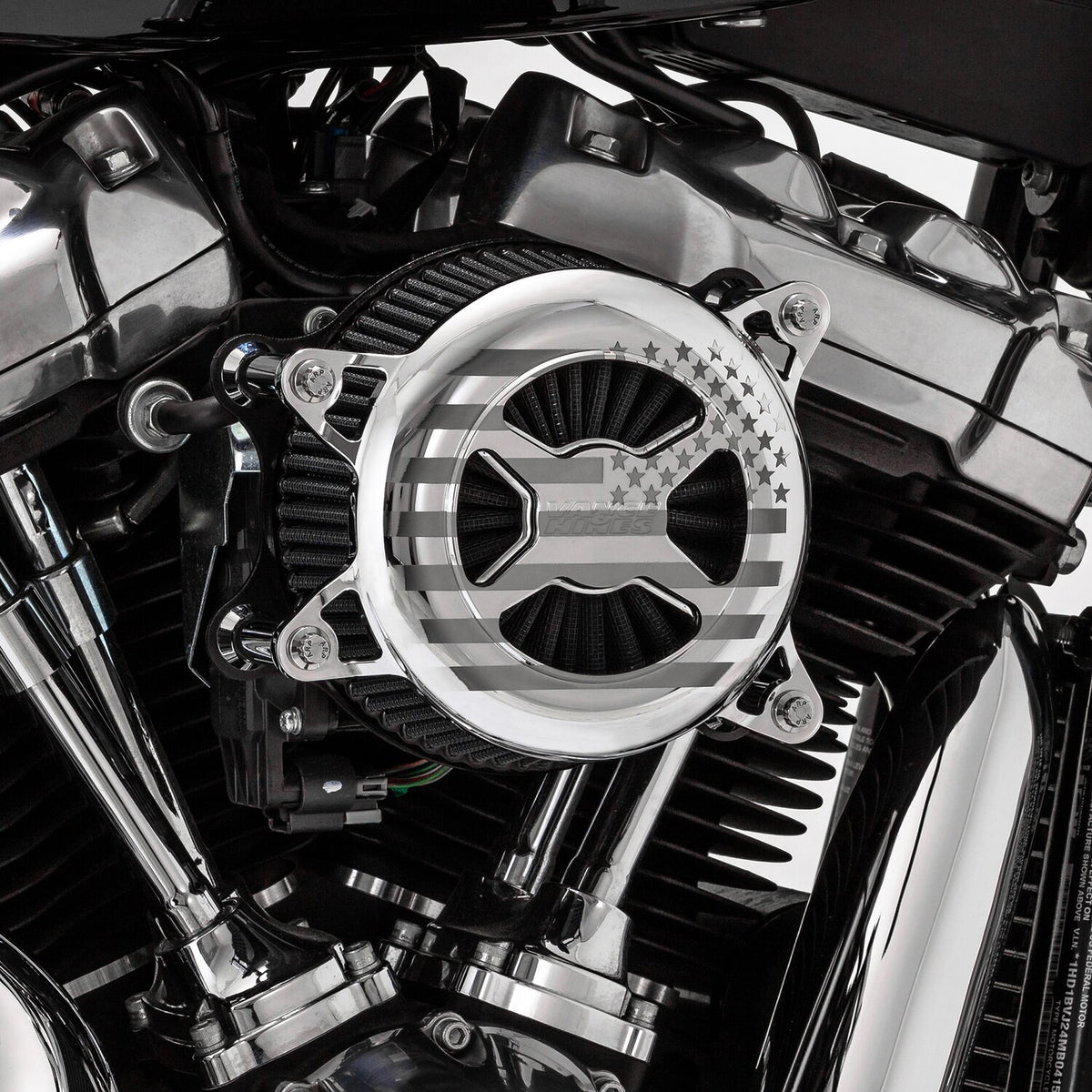 Vance & Hines, VO2 America air cleaner assembly. Chrome
