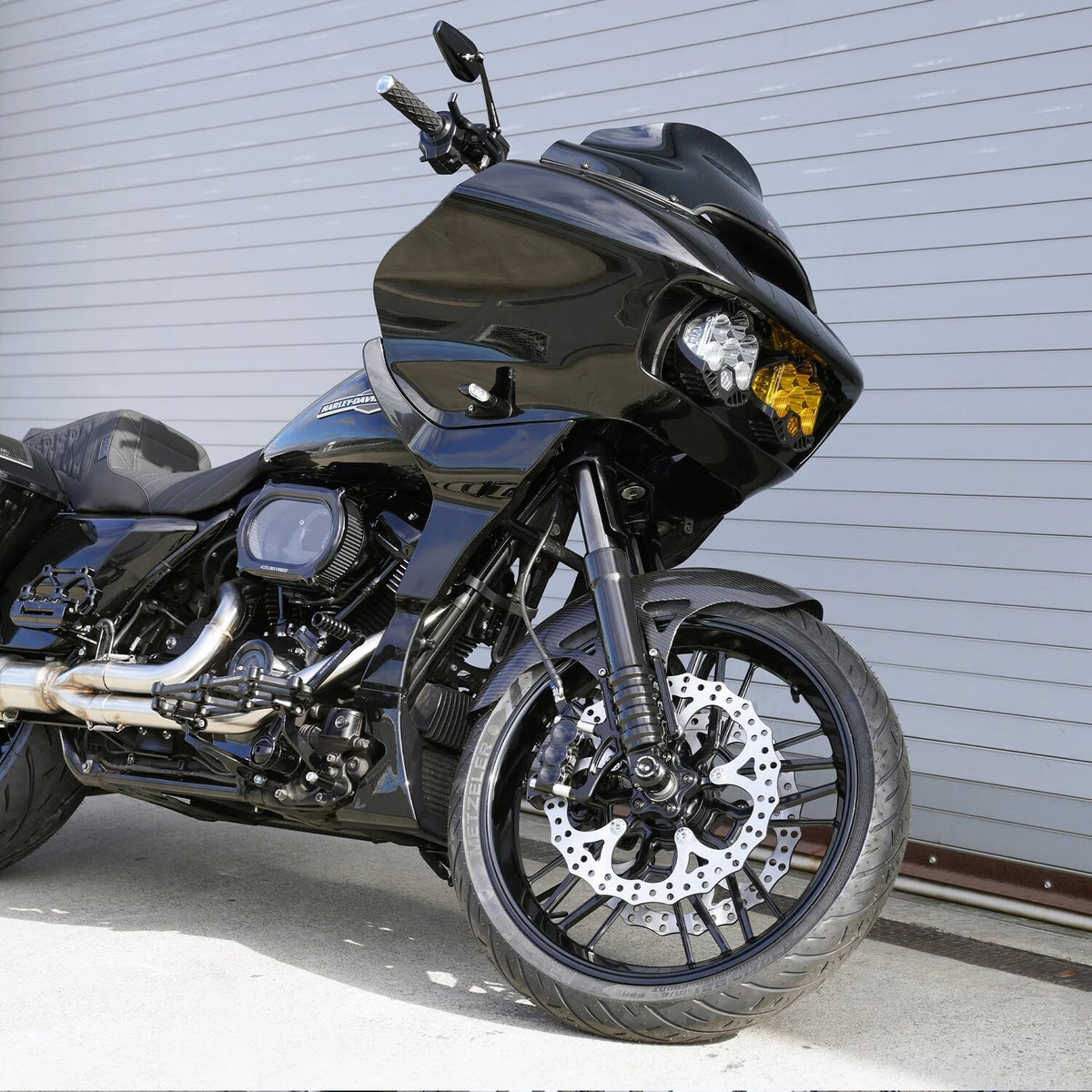Arlen Ness, 21" Pro Sport front fender. Carbon fiber