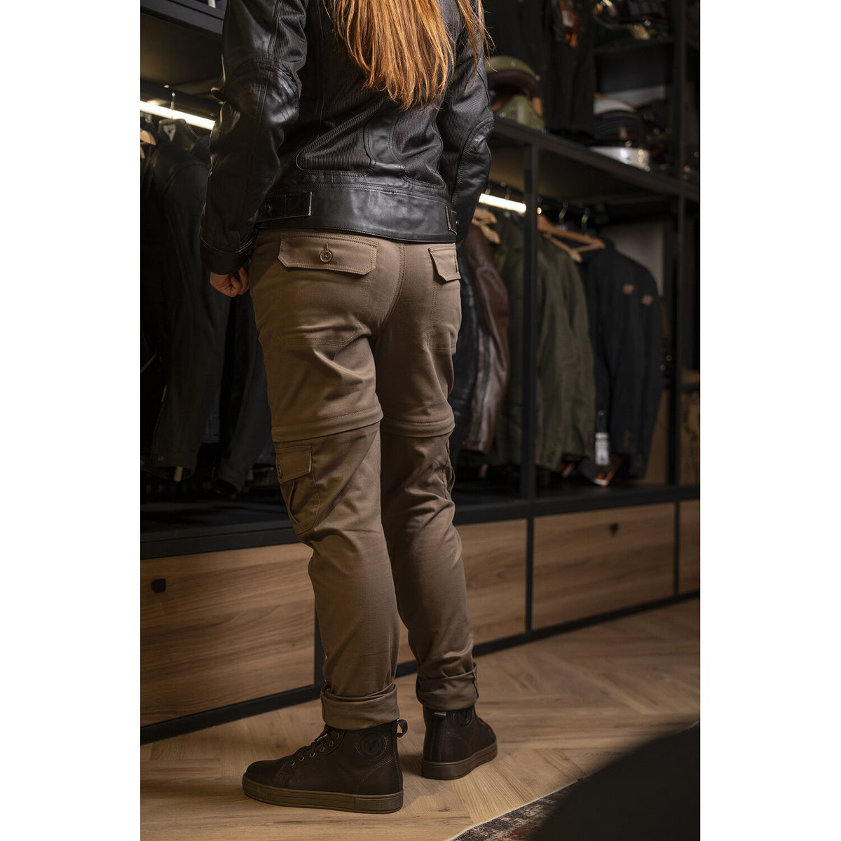 By City Air IV pants sand
