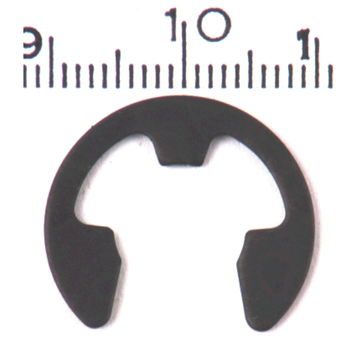 Retaining ring, choke cable