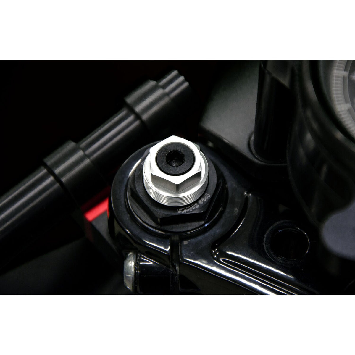 Free Spirits, fork spring pre-load adjusters