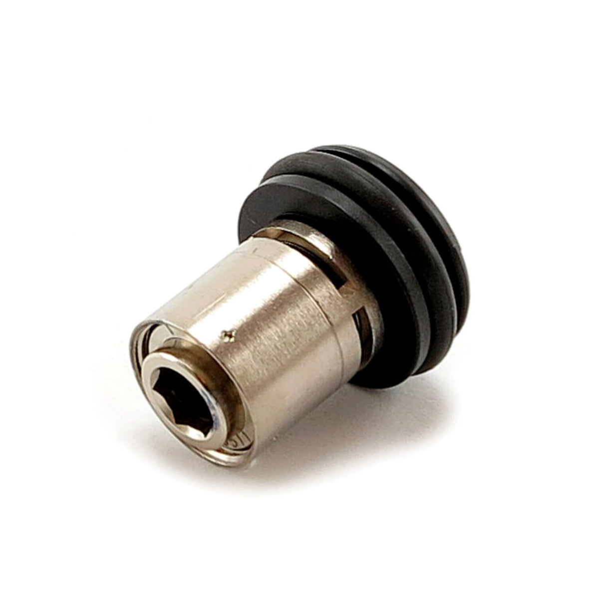 Fuel pressure regulator assembly
