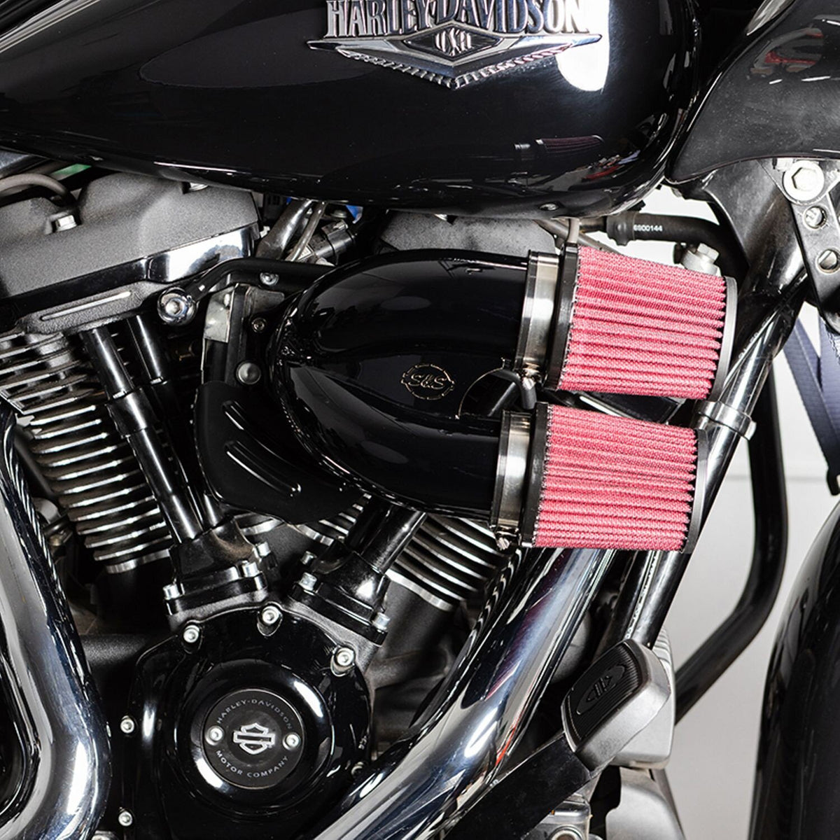 S&S, tuned induction air cleaner kit. Black