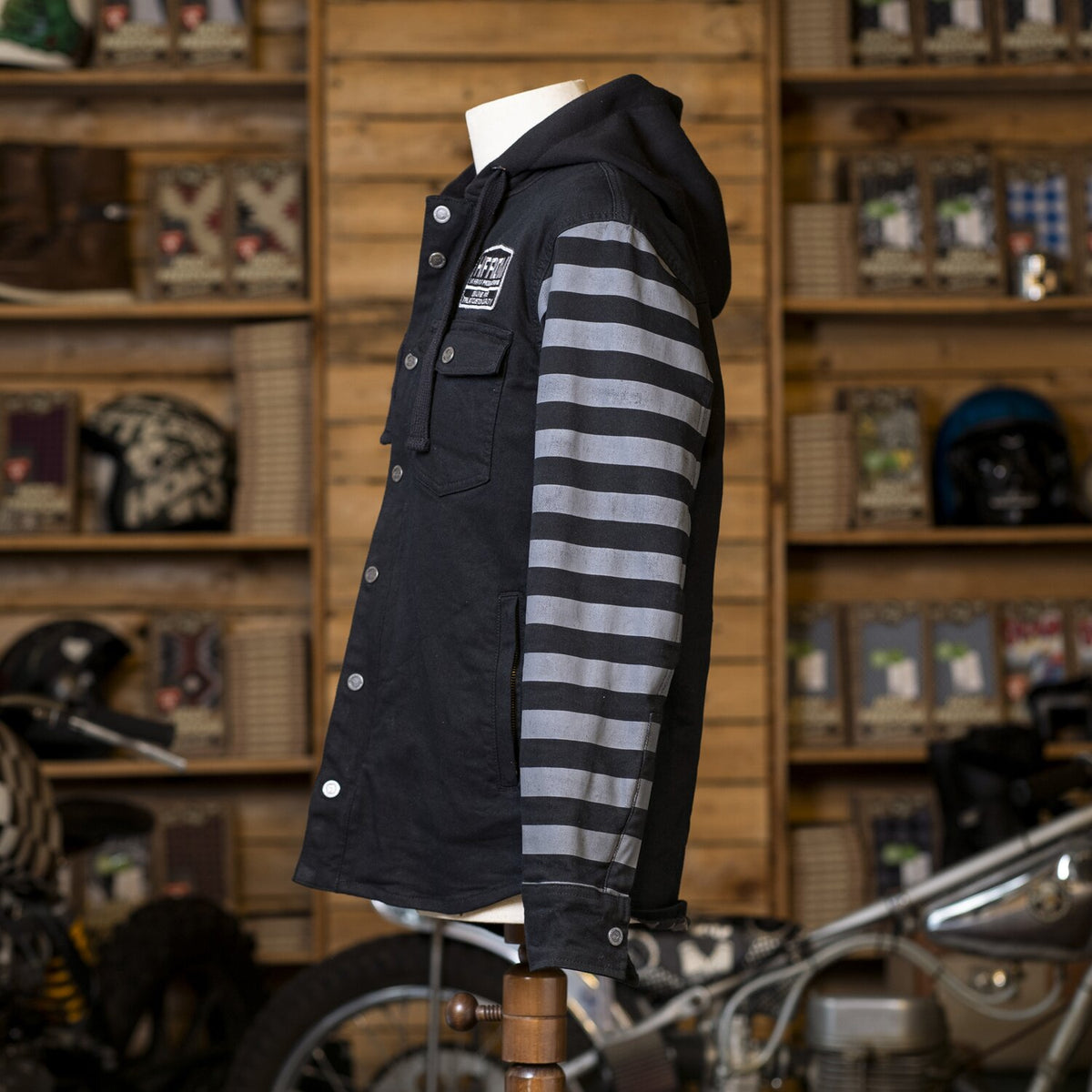 Holy Freedom Folsom hooded shirt black