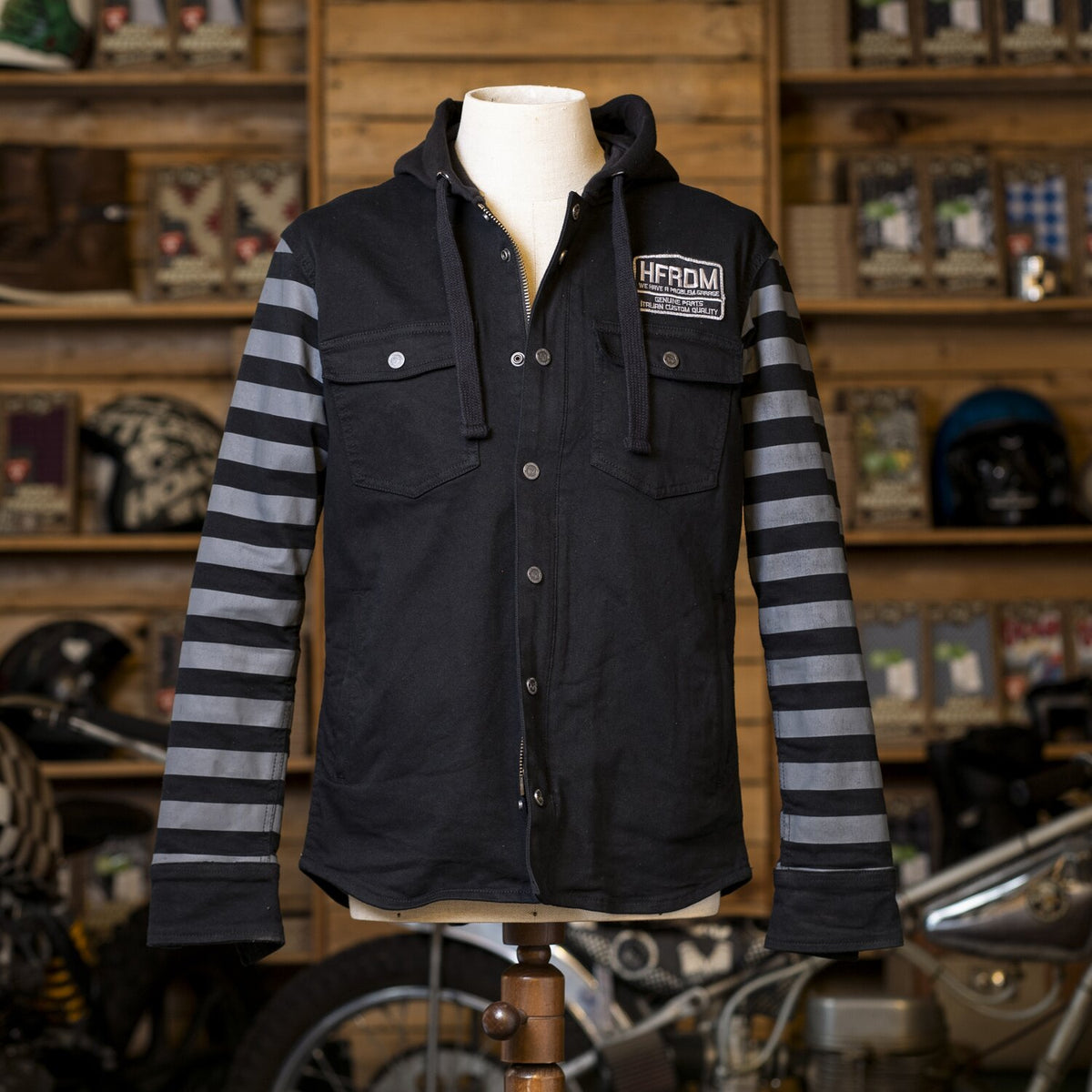 Holy Freedom Folsom hooded shirt black