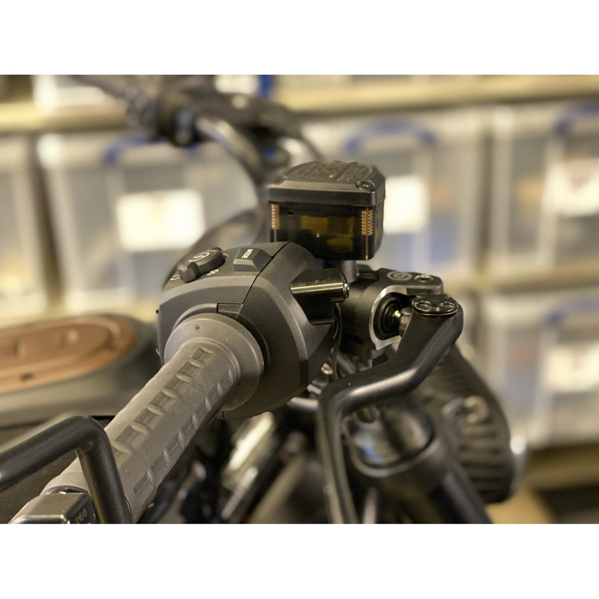 Killer Custom, front LED turn signals