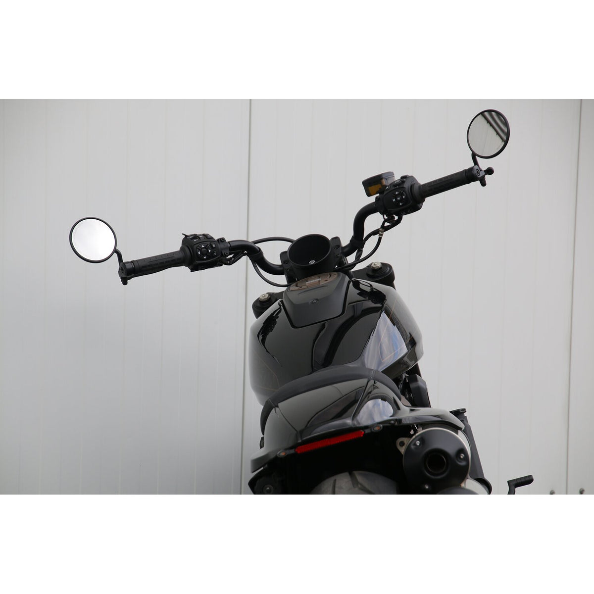 Kodlin, light bar with taillight/turn signals. Black