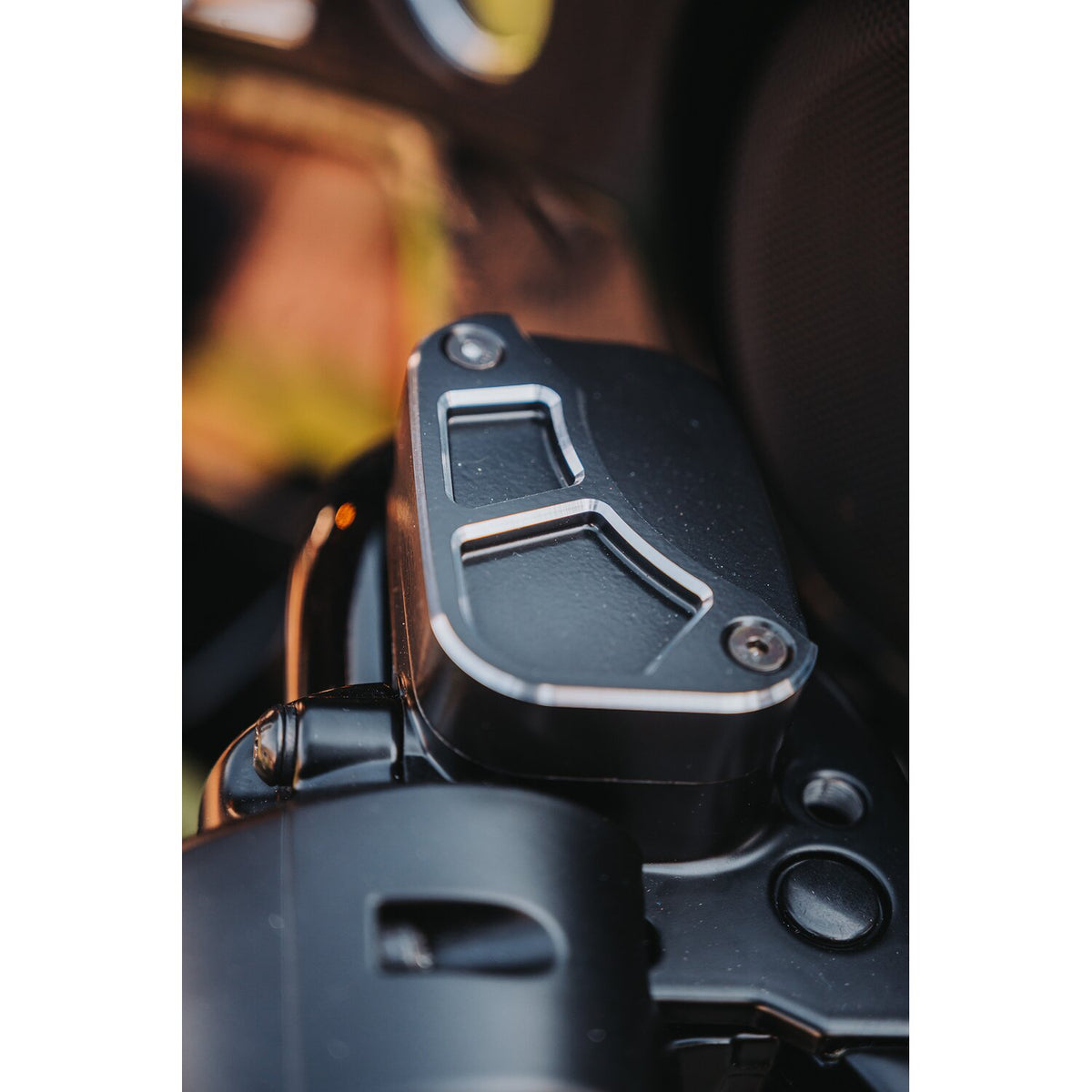 Cult-Werk, master cylinder cover 'Racing'. Black