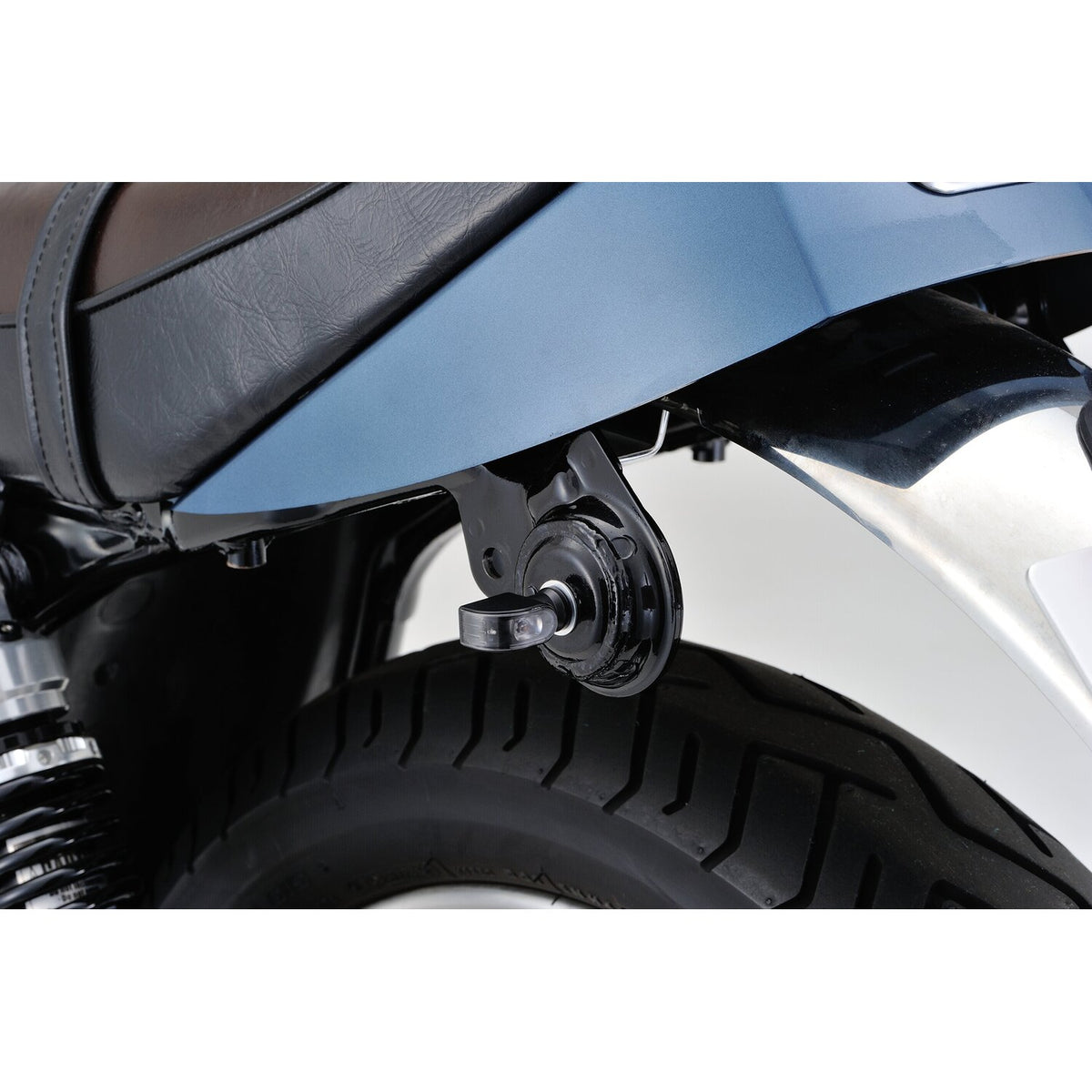 Daytona, Mini 1 D-Light LED turn signals. Clear lens