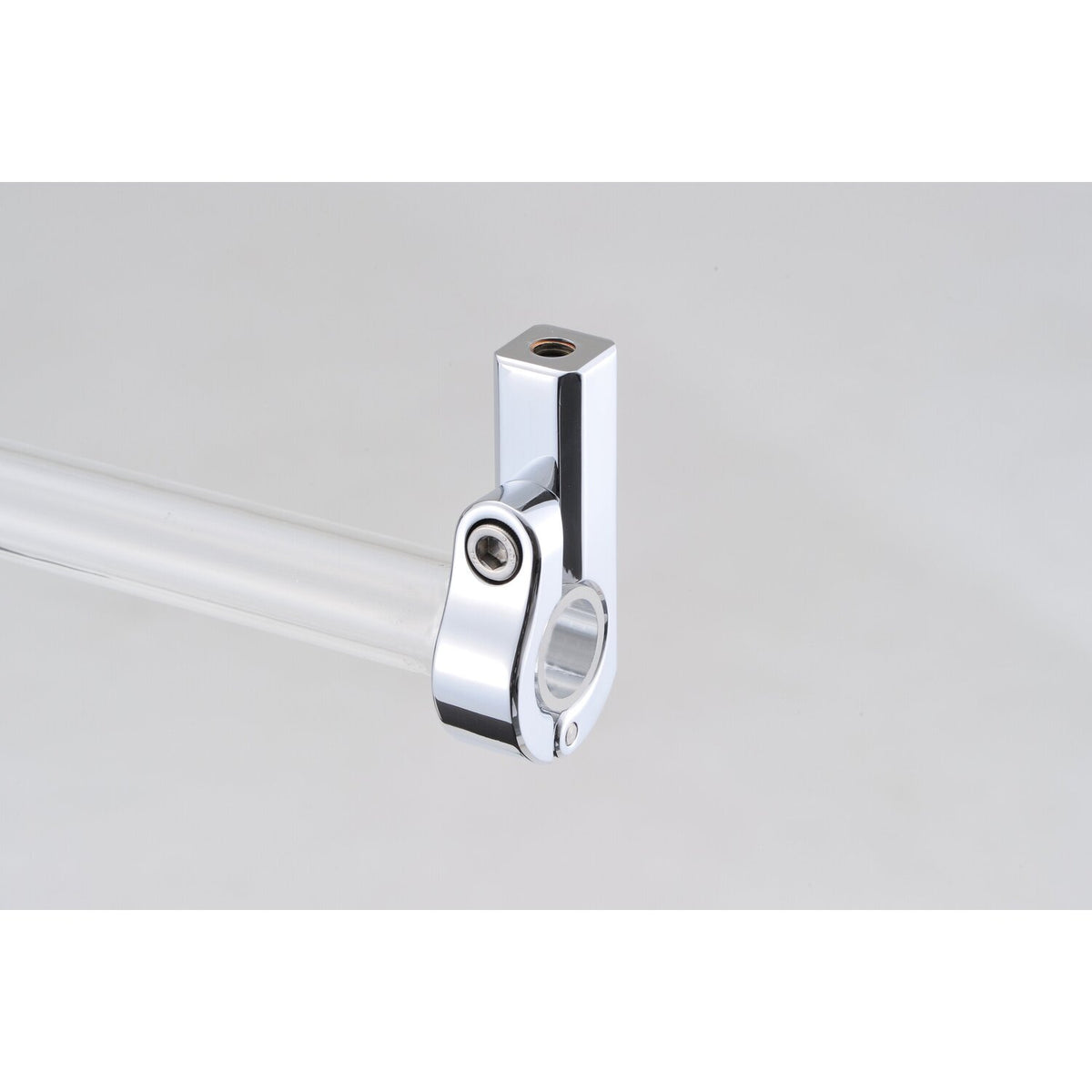 Daytona, universal bracket. Top mount. 7/8" ID, M8 thread