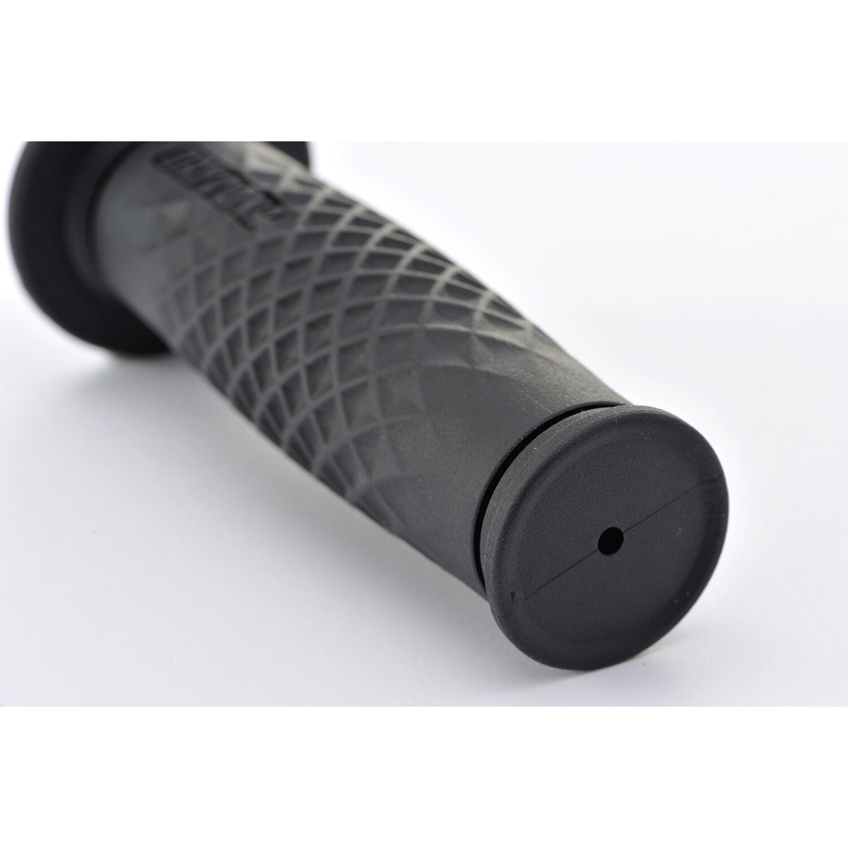 Daytona, 1" Grippy Grip set. WAFFLE. Black