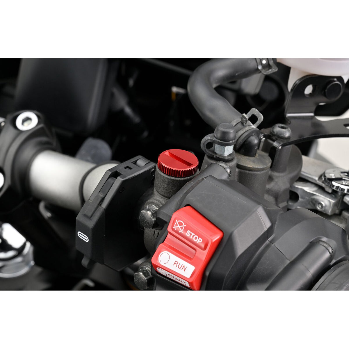 Daytona, mirror hole plug. Red. LHT