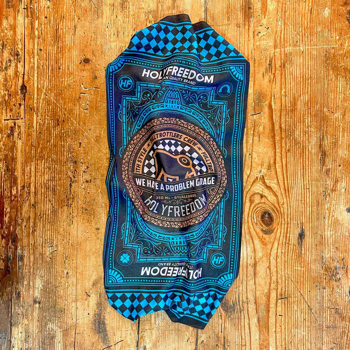 Holy Freedom Whisky  Primaloft®  tunnel