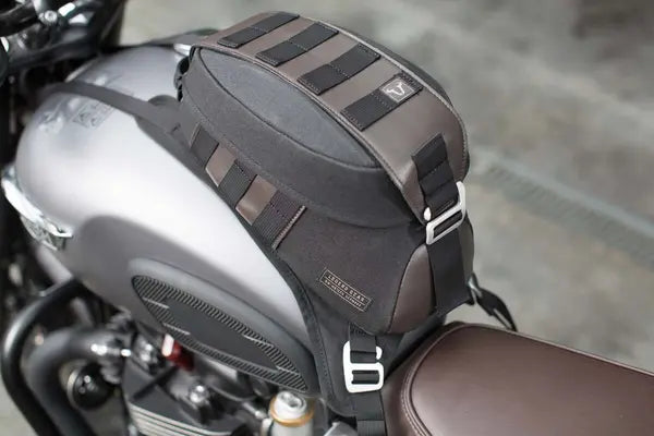 SW-MOTECH Legend Gear Strap-on Tank Bag LT2 — BC.TRS.00.402.10000