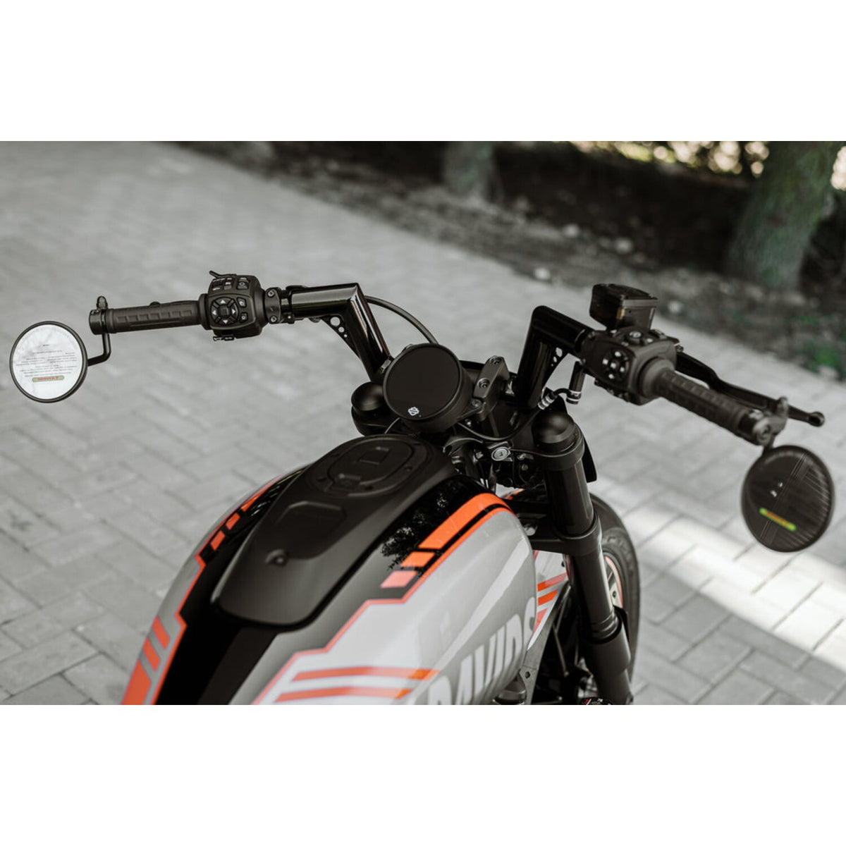 Killer Custom, 1-1/2" Sporty Ape handlebar. Black