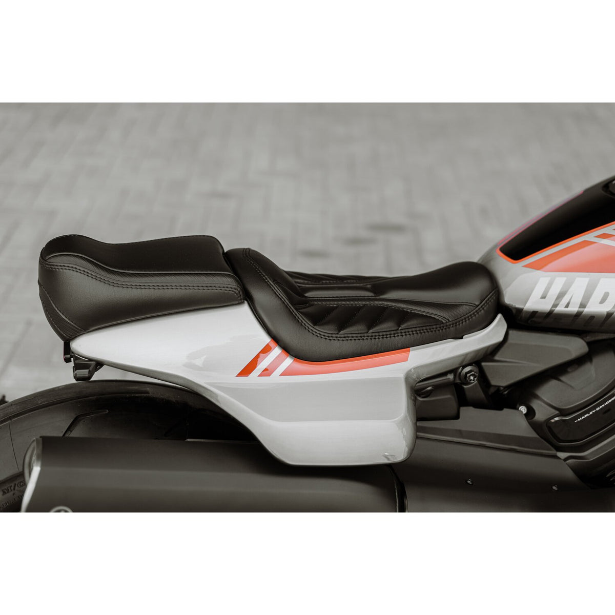 Killer Custom, Sportster S 'Predator' passenger seat