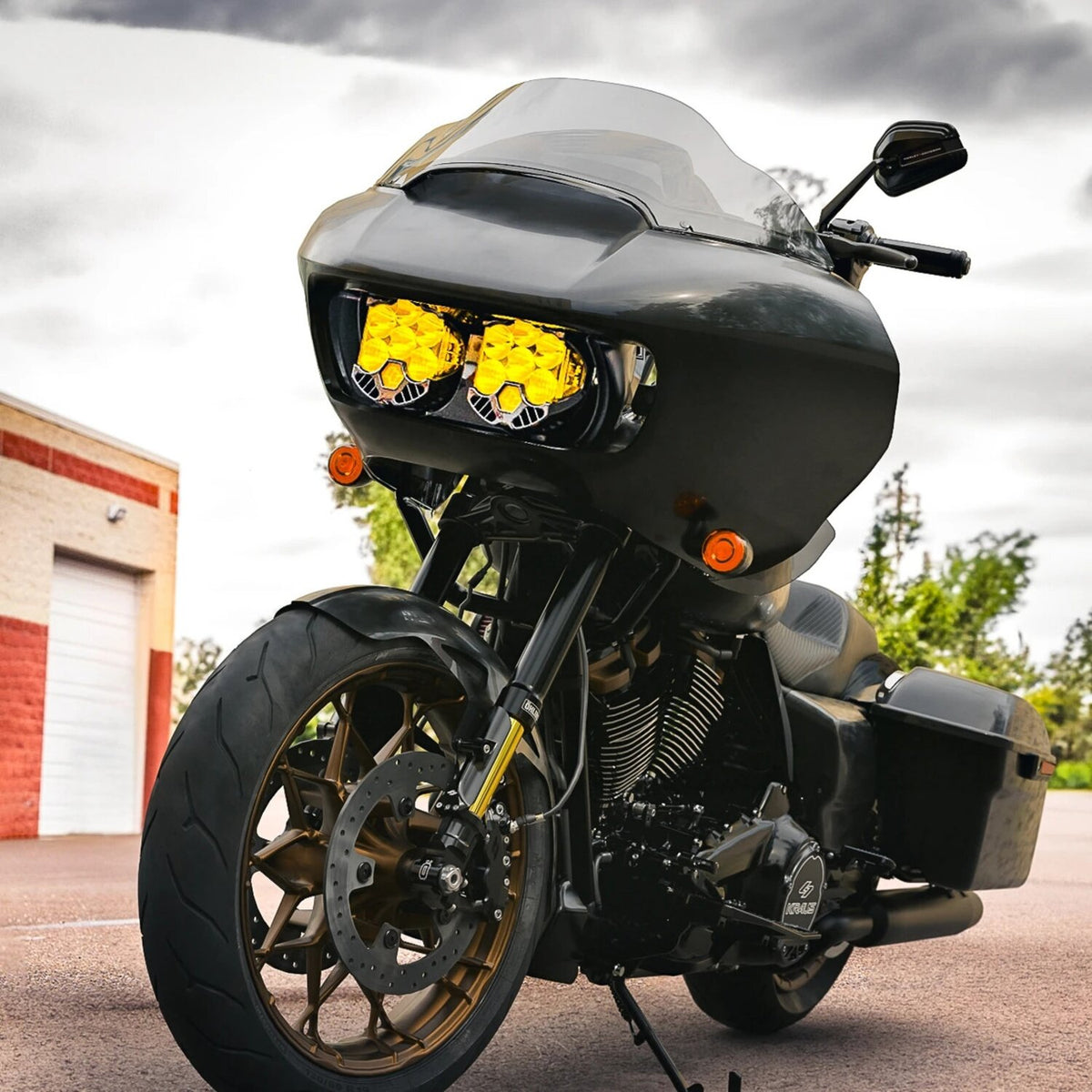 Kraus, KR8 inverted front end kit. Black