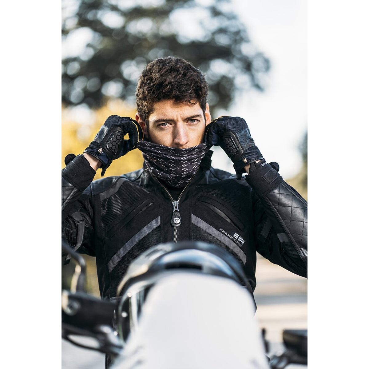 By City tubular 2 black / grey