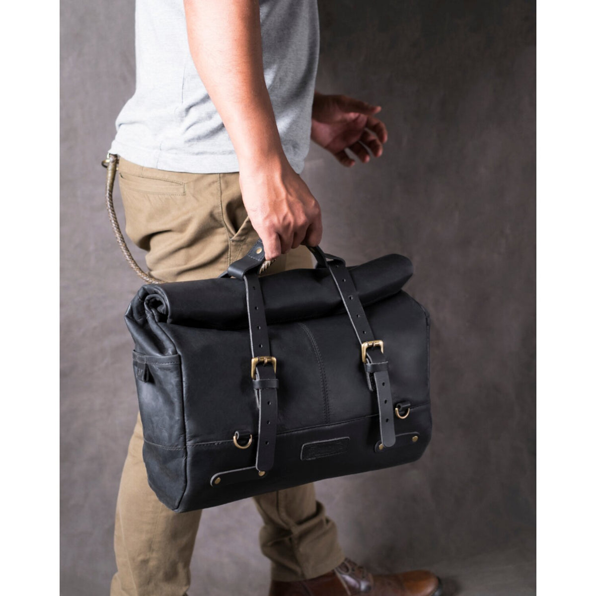 Trip Machine, Outlaw saddlebag. Black