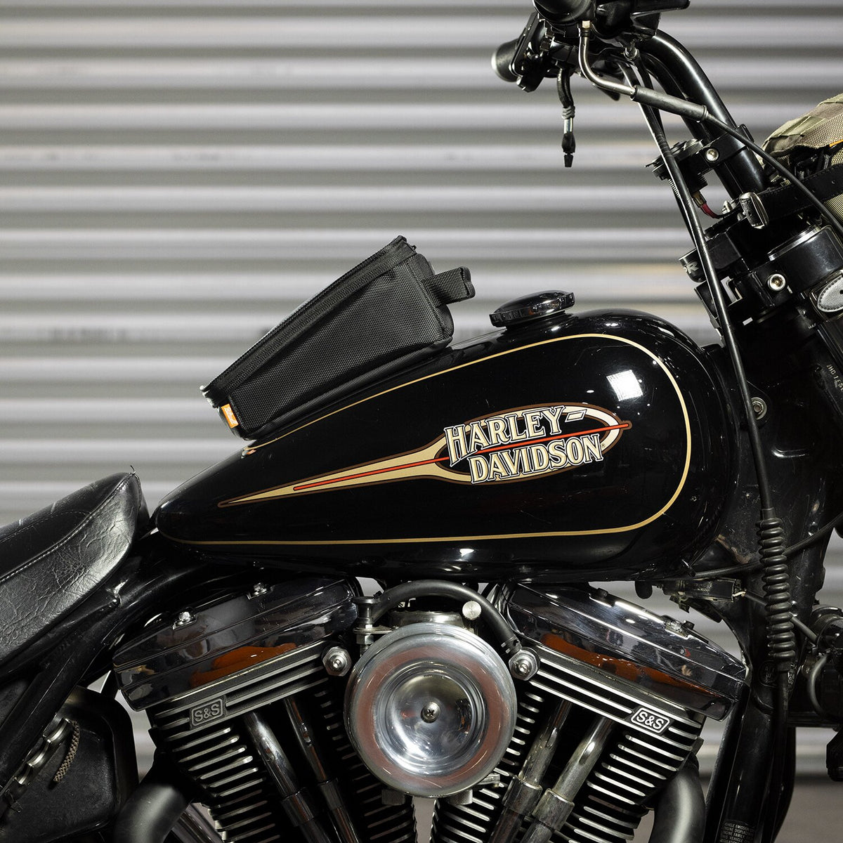 Biltwell, Exfil-2 mini tank bag. Black