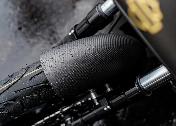 Slyfox Carbon Front Mid Length Fender — 1027-FF2C-M